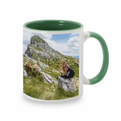 Taza cerámica verde personalizada con tu foto o diseño. Descuentos automáticos.