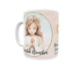 Taza de comunión personalizada niña, con pelo moreno claro, castaño. Personaliza con nombre y fecha. Envío rápido.