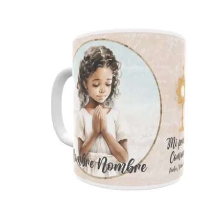 Taza de comunión personalizada niña, con pelo moreno, castaño. Personaliza con nombre y fecha. Envío rápido.