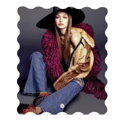 Portafotos en madera personalizable con fotos, diseños, logotipos o textos a todo color en alta definición.