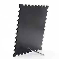 Portafotos en madera personalizable con fotos, diseños, logotipos o textos a todo color en alta definición.