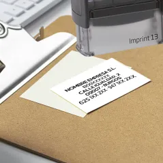 El sello automático personalizado 56×21 mm, ideal para 4-5 líneas de texto y logotipo